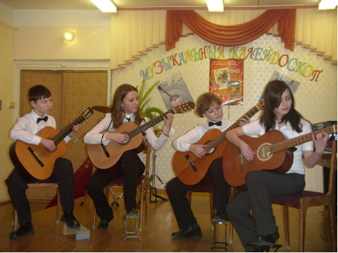 Воспитанники Чебоксарской музыкальной школы №5 сделали защитникам Отечества музыкальный подарок